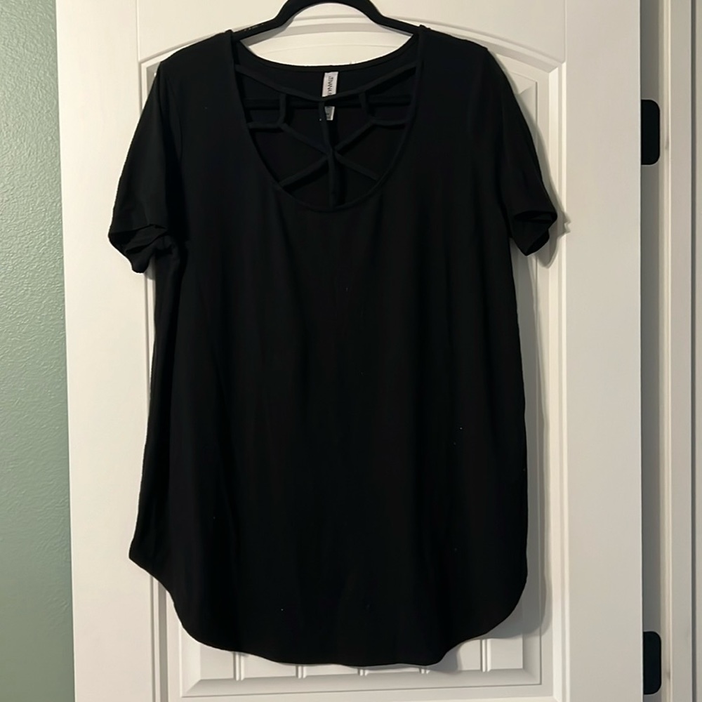 Zenana Premium Black Top